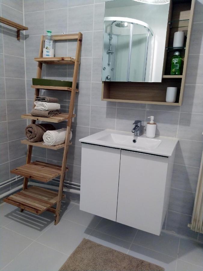 Grand Studio, Super Equipe, 2 Pas Du Centre-Ville "Clos-Du-Boulanger" - Parking Prive Montbéliard Екстериор снимка
